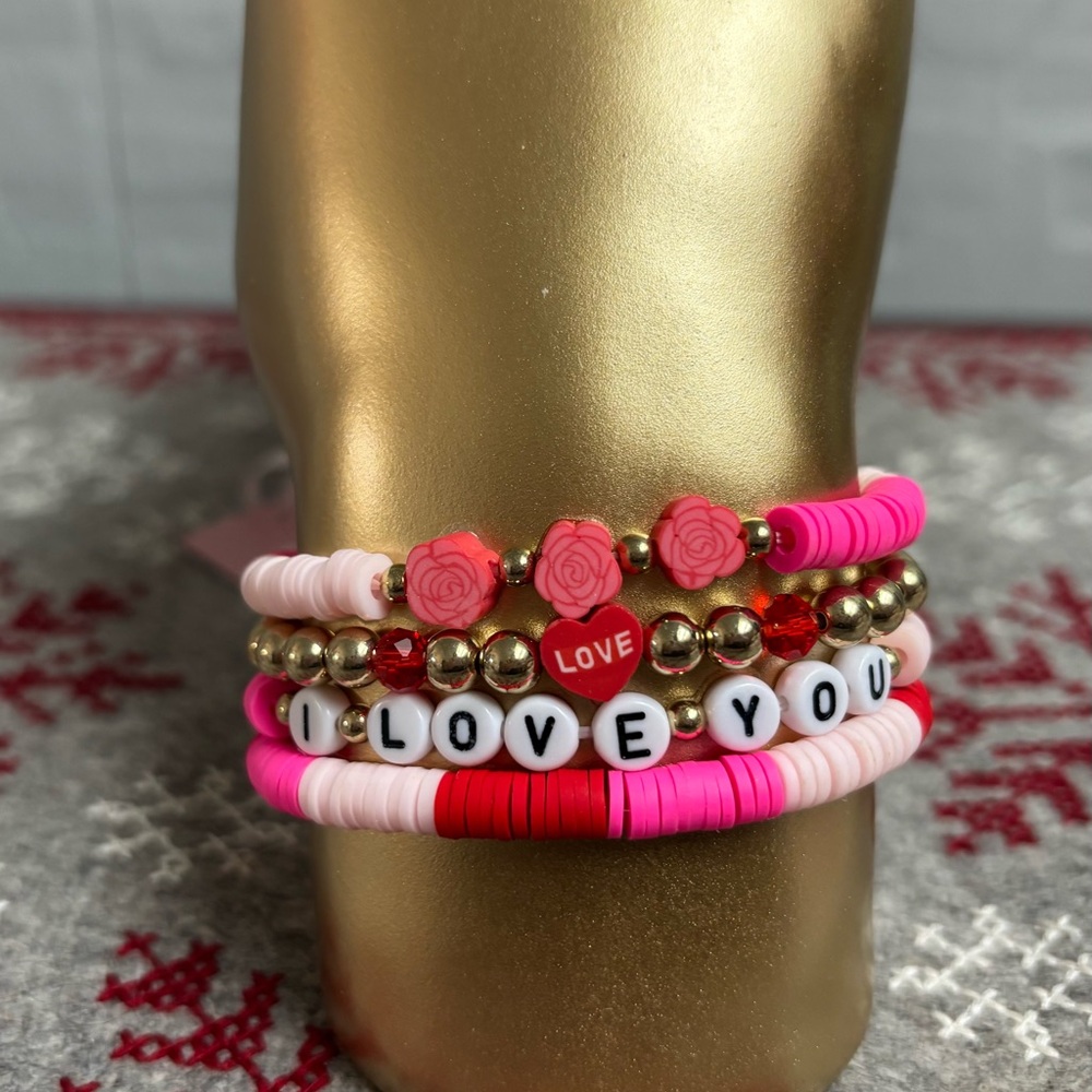 Love Hand Symbol with Bracelets - Picture 4 of 7